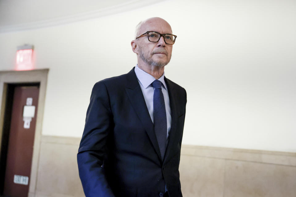 Screenwriter and film director Paul Haggis arrives at court for a sexual assault civil lawsuit, Wednesday, Nov. 2, 2022, in New York. (AP Photo/Julia Nikhinson)