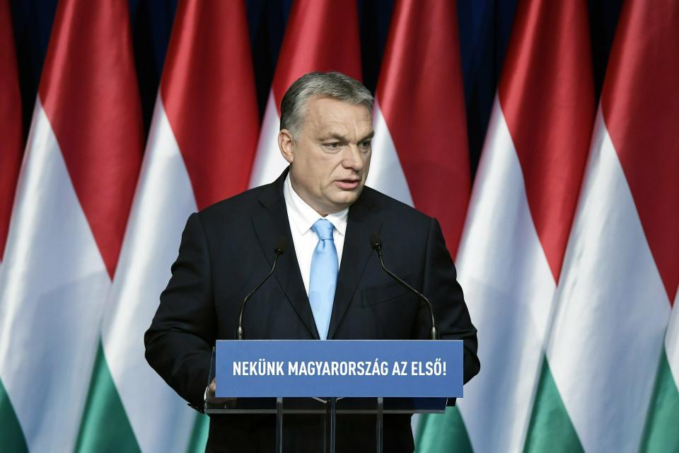 Viktor Orbáns Rede zur Lage der Nation machte einmal mehr seine altgestrigen Vorstellungen deutlich. (Bild: AP)