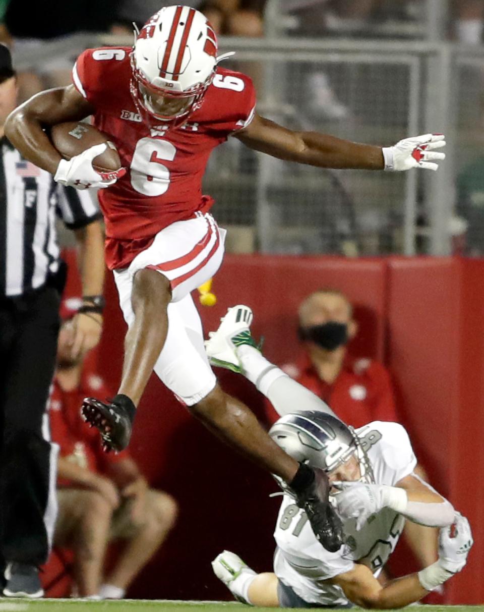 Wisconsin Badgers cornerback Dean Engram (6) against Eastern Michigan Eagles wide receiver Dylan Summers (81) during their football game on Saturday, September 11, 2021 in Madison, Wis.Wm. Glasheen USA TODAY NETWORK-Wisconsin