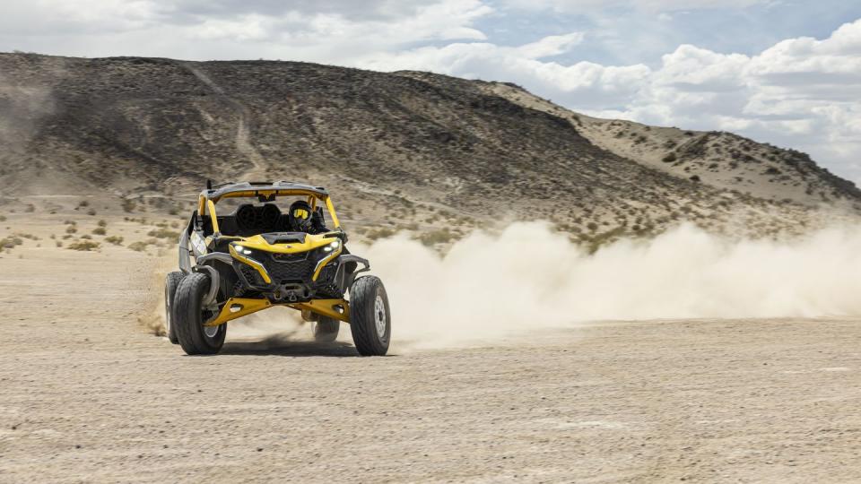 can am maverick r launch photos