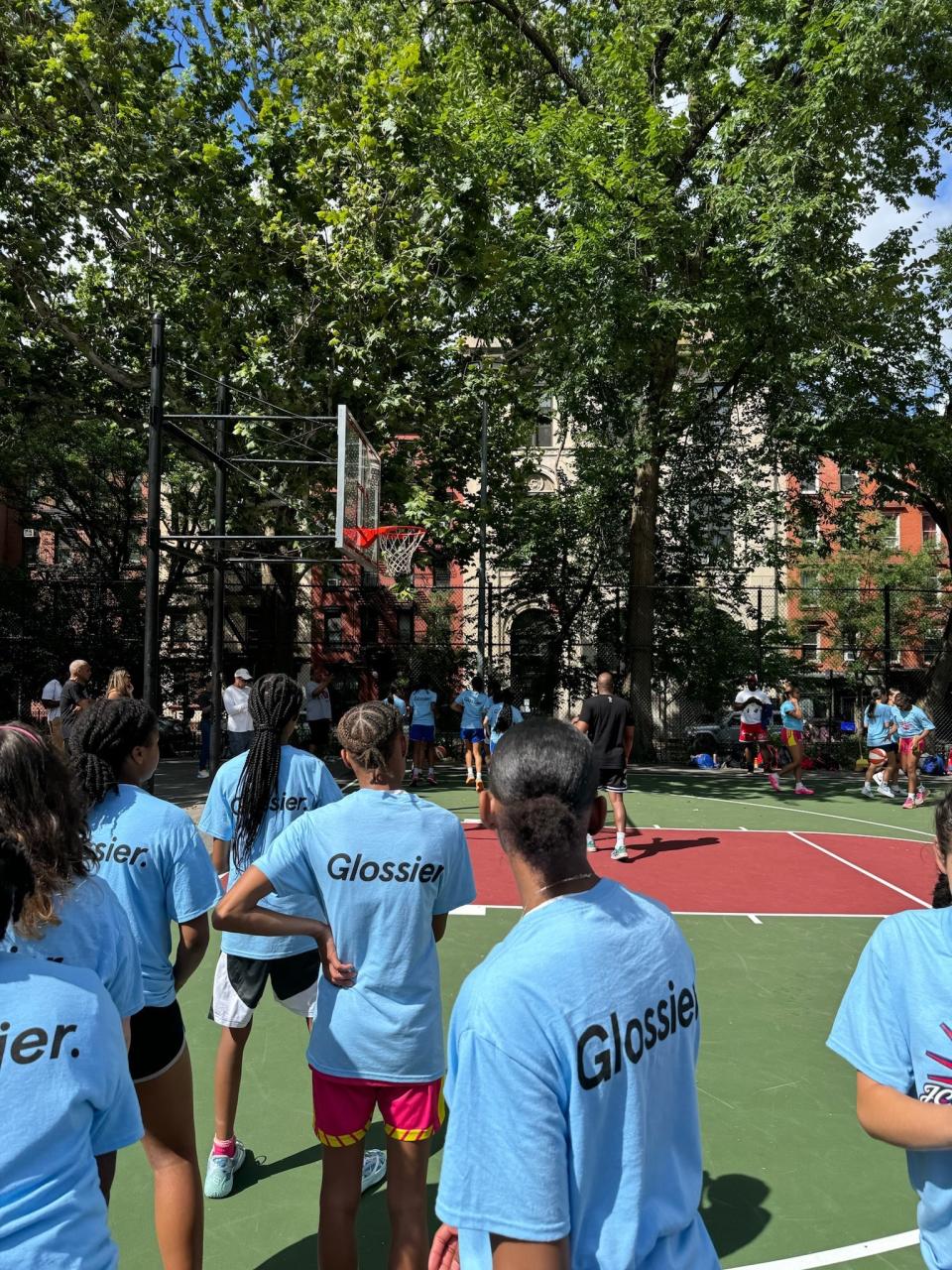 Local girls' basketball teams convened at Glossier's court unveiling on Monday. 
