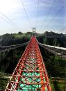 La inauguración del puente acorta el viaje entre las dos ciudades de varios días a solo 8 horas. (Foto: Top Photo Corporation/Rex / Rex USA)