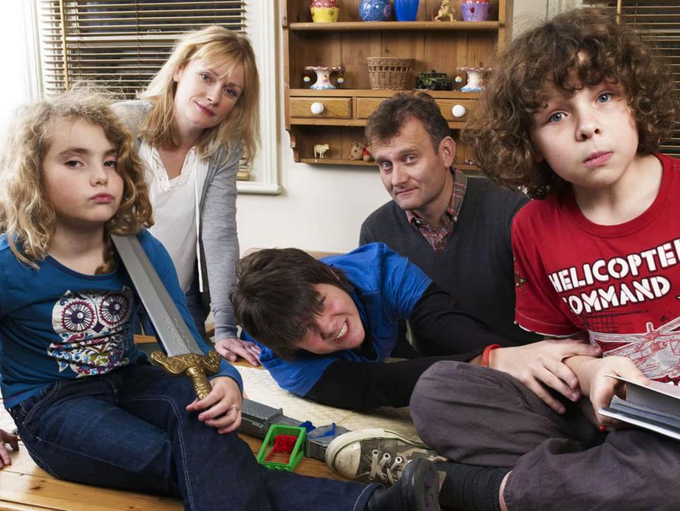 ‘Outnumbered’ child stars with Claire Skinner and Hugh Dennis (Hat Trick / BBC One)