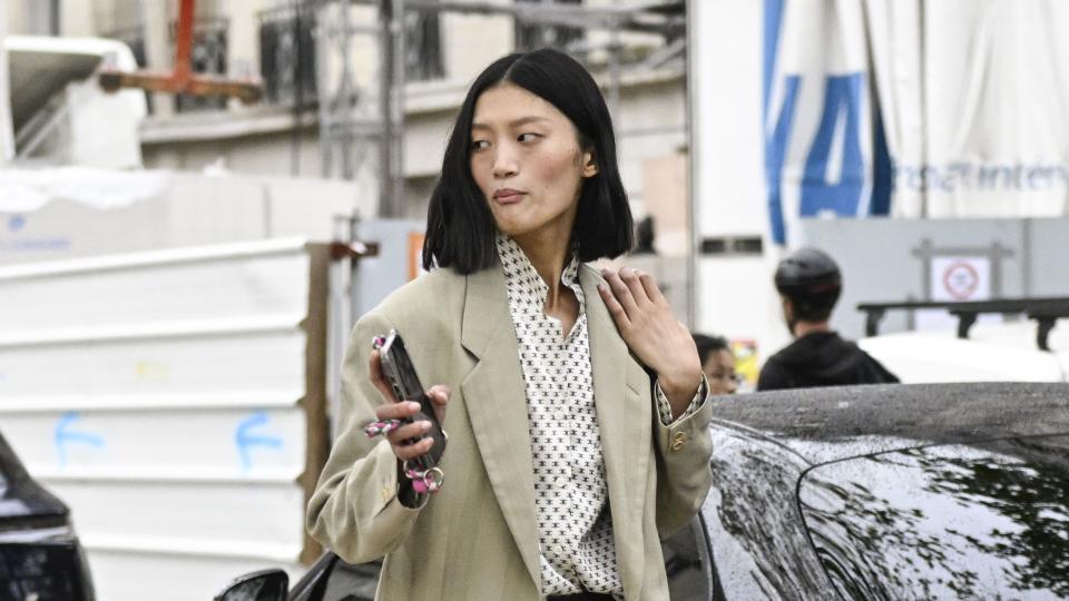 street style paris fashion week womenswear springsummer 2024 day nine