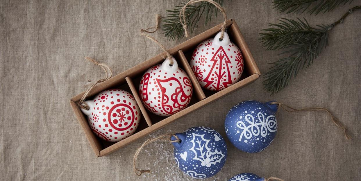 ceramic christmas baubles in box