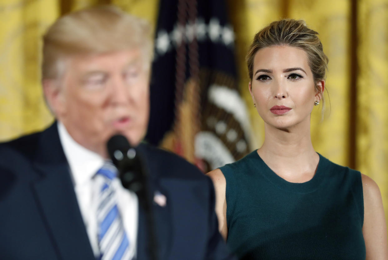 Donald Trump soll seiner Tochter Ivanka einst zu Brustimplantaten geraten haben. (Bild: Alex Brandon/AP Photo)