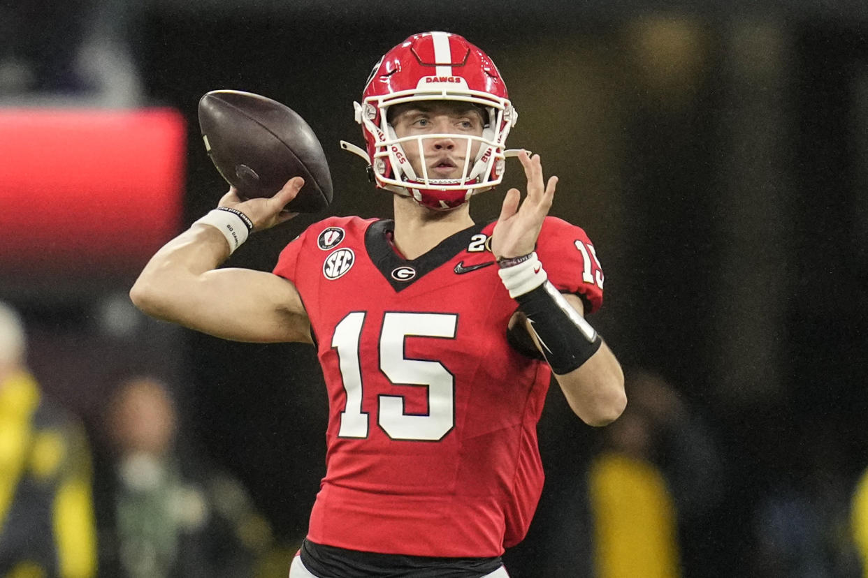 Carson Beck is in line to start at quarterback for the two-time defending national champion Georgia Bulldogs, taking over for Stetson Bennett. (AP Photo/Ashley Landis)