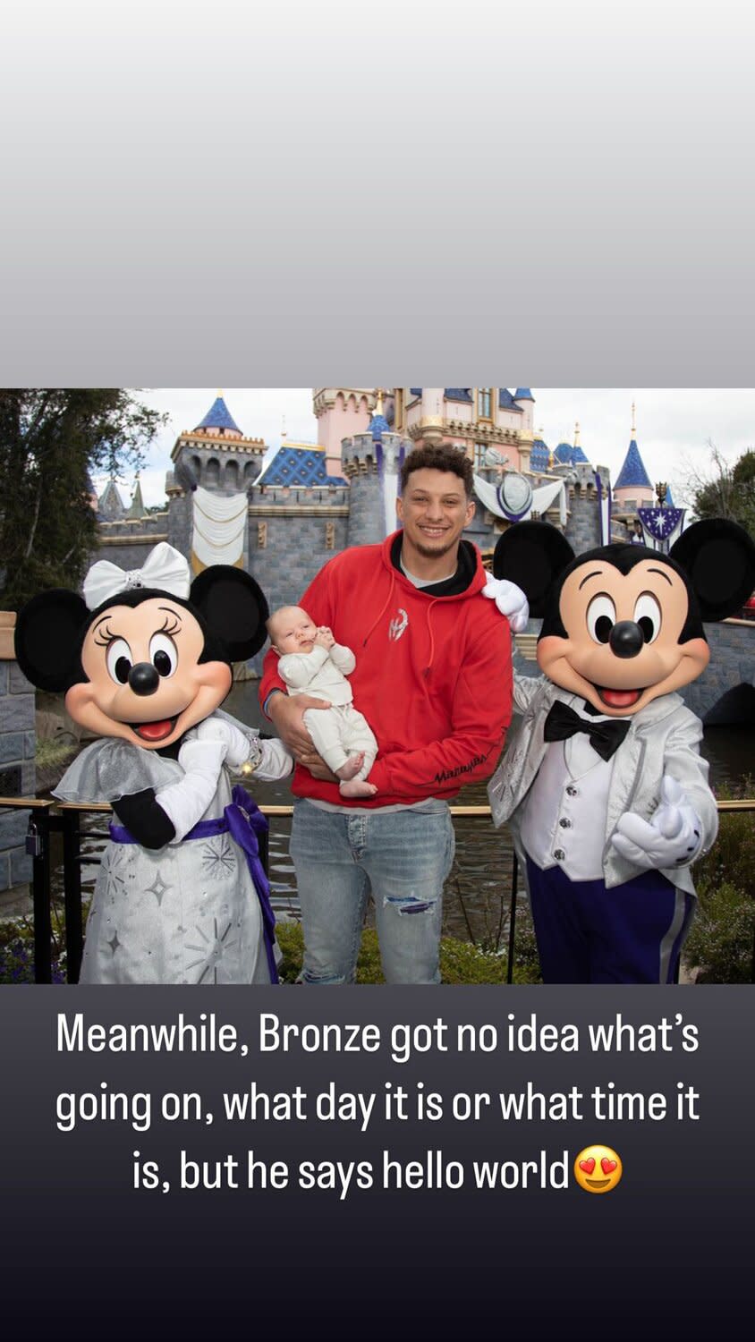 Patrick Mahomes Poses with Newborn Son Bronze, Mickey, and Minnie Mouse During Disneyland Visit: 'Hello World'