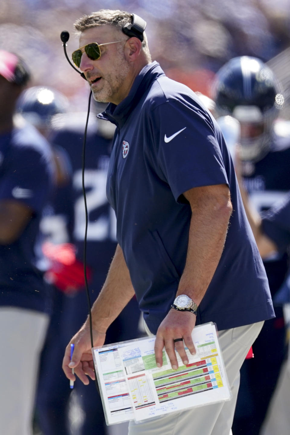 Tennessee Titans head coach Mike Vrabel watches play against the Cincinnati Bengals during the first half of an NFL football game, Sunday, Oct. 1, 2023, in Nashville, Tenn. (AP Photo/George Walker IV)