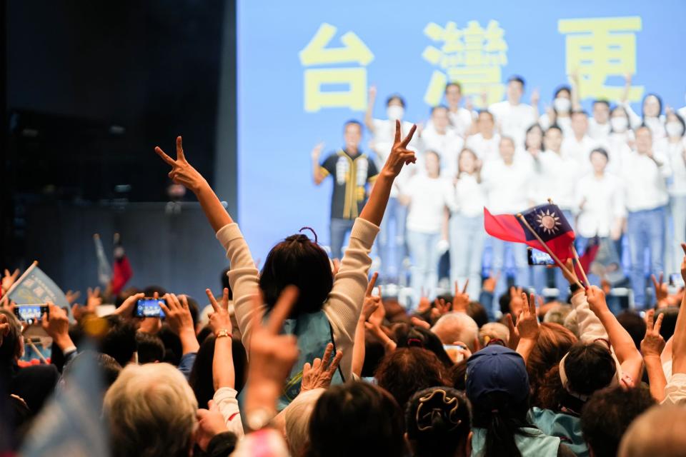 台灣民主化的過程即使跌跌撞撞，但總是在世界上建立口碑，民主的成果也是有目共睹的，我們必須非常珍惜。圖／蔣萬安粉專