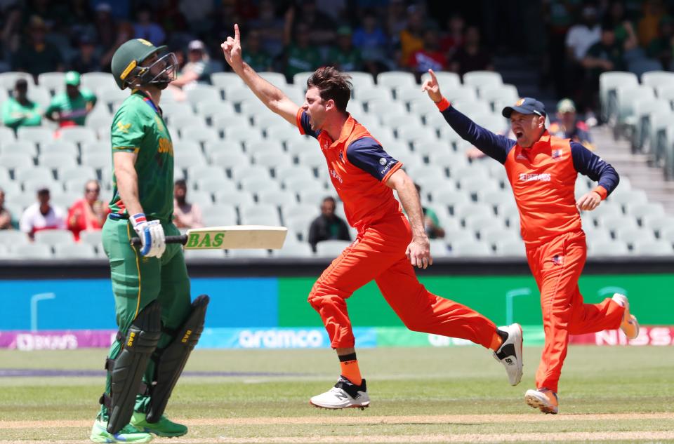 Wayne Parnell of South Africa stands out for a duck caught by Scott Edwards and bowled by Brandon Glover of the Netherlands during the ICC Men's T20 World Cup match between South Africa and Netherlands at Adelaide Oval on November 06, 2022 in Adelaide, Australia.