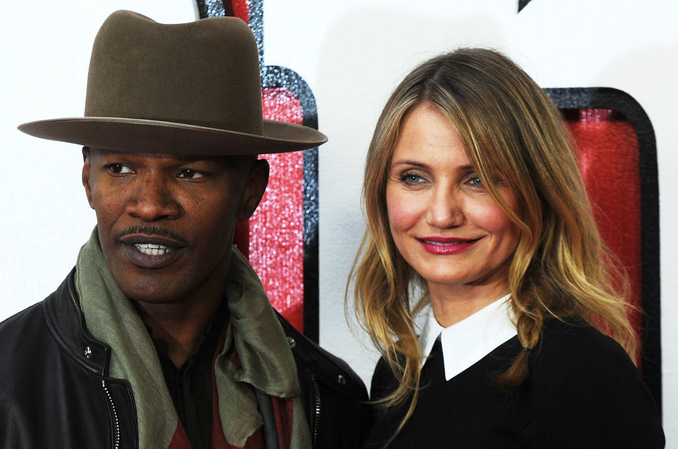 LONDON, ENGLAND - DECEMBER 16:  (SUN NEWSPAPER OUT. MANDATORY CREDIT PHOTO BY DAVE J. HOGAN GETTY IMAGES REQUIRED) Jamie Foxx and Cameron Diaz attend a photocall for 