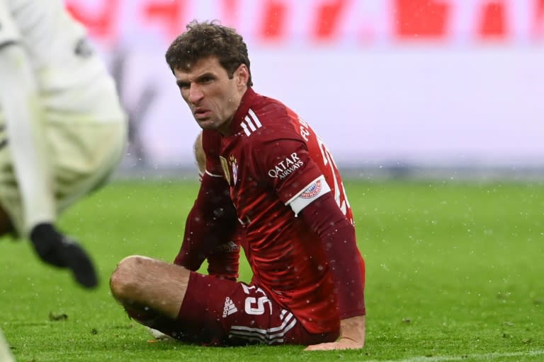 Thomas Mueller shows his frustration as Covid-hit Bayern Munich lost at home to Moenchengladbach on Friday (AFP/CHRISTOF STACHE)