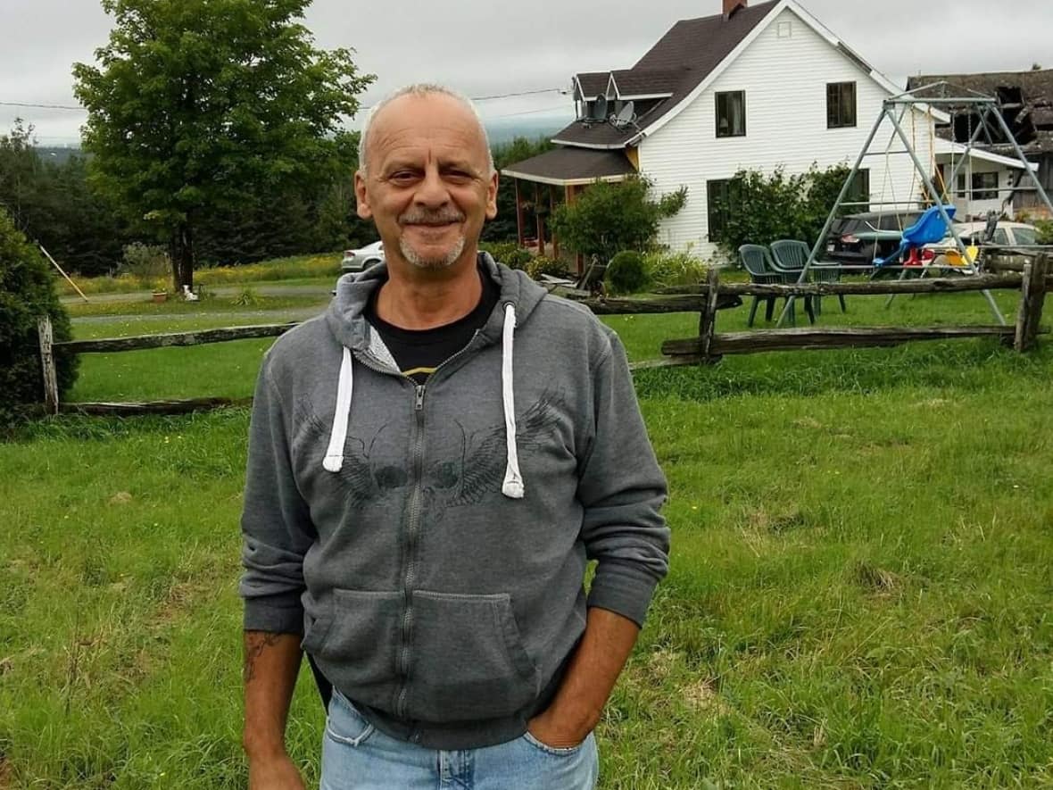 Richard Genest, 65, died seven hours after first calling an ambulance to his home in Senneterre, Que., according to his daughter. The town's ER has been operating only eight hours a day since mid-October due to lack of staff. (Facebook - image credit)