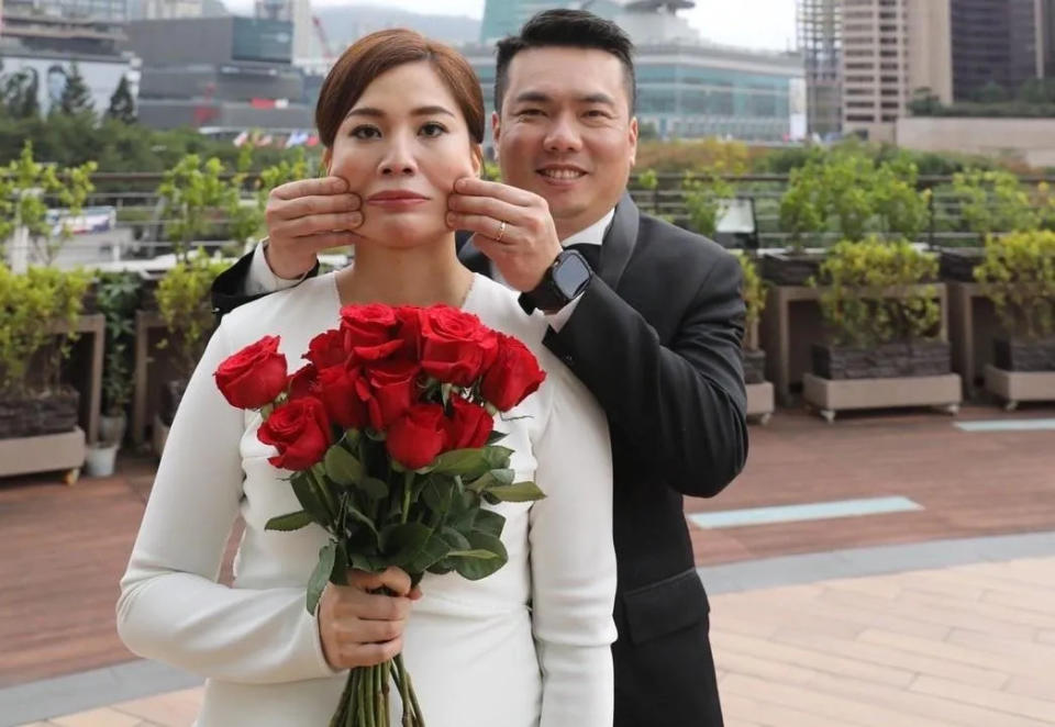 國民黨台北市議員甜曬和交往3年男友陳布朗的婚紗照。（圖/鍾沛君提供）