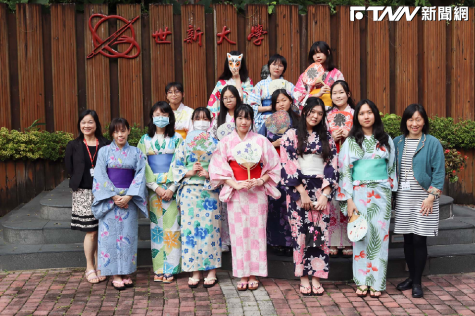 世新日文系舉辦日本文化體驗營，高中生熱情體驗浴衣、配音課程。（圖／世新大學提供）