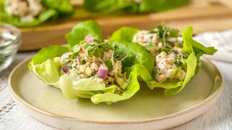 Tuna lettuce wraps on plate 