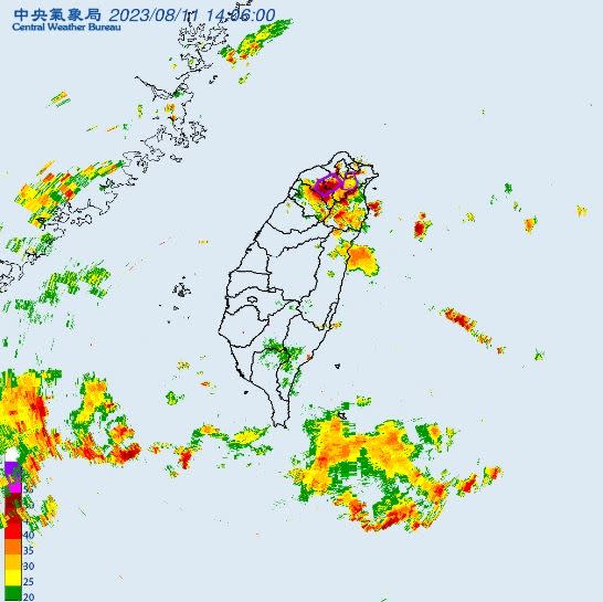 中央氣象局陸續針對4縣市發布大雷雨即時訊息（圖／中央氣象局）