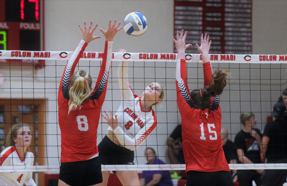 Raegan Thaxton scores a kill attempt against Battle Creek St. Philip on Tuesday.