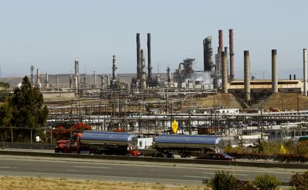 Chevron Corp's refinery is shown in Richmond, California August 7, 2012. REUTERS/Robert Galbraith/File Photo