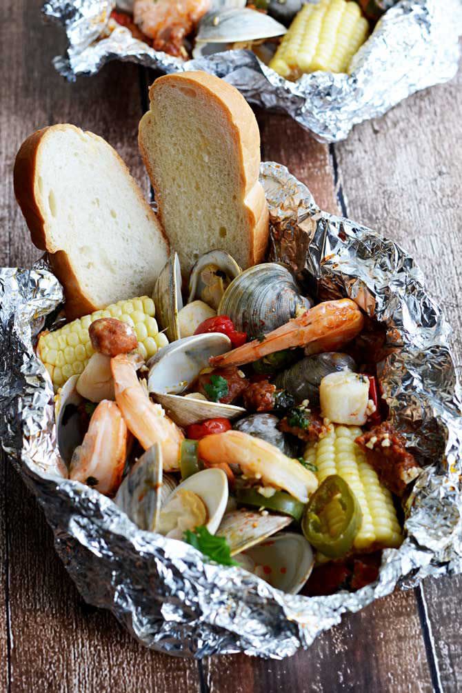 Cilantro-Garlic-Lime Seafood Packets