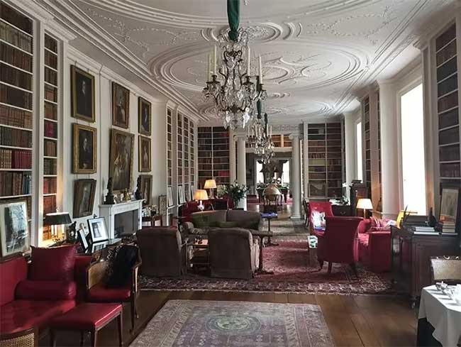 2-Charles-Spencer-Althorp-library