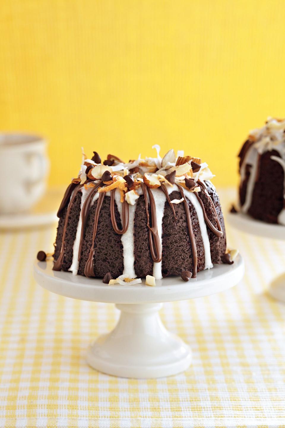 Almond-Coconut Mini Cakes