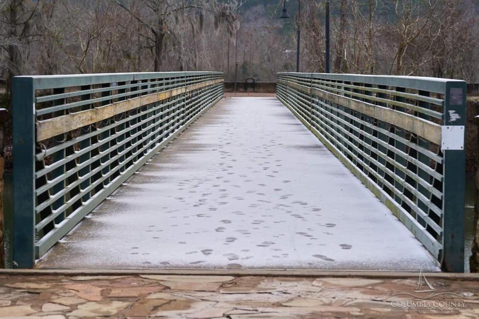 Snow still lingered on the bridge over the canal at Savannah Rapids on Saturday, January 22, 2022.