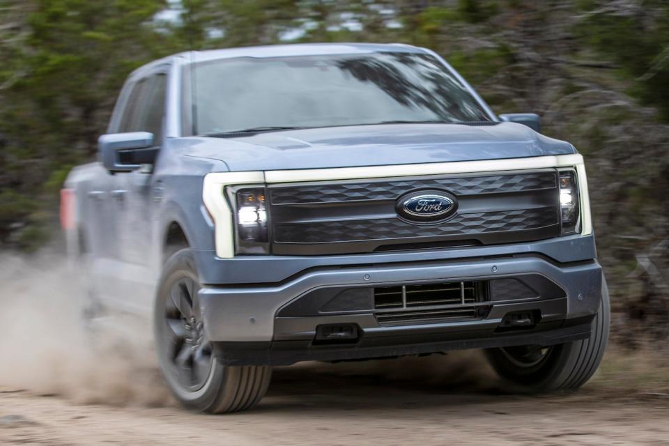 Ford F-150 Lightning Lariat off-roading