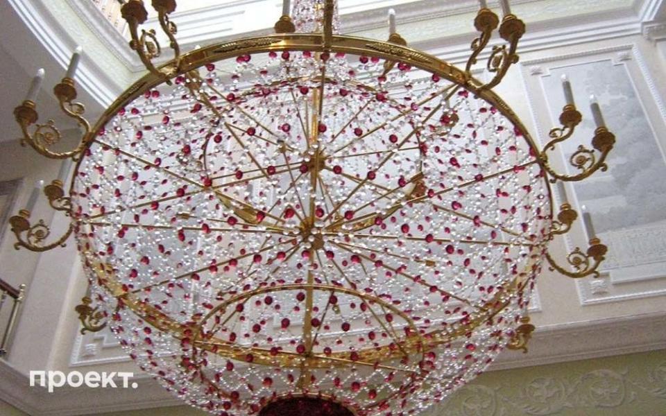 Ms Kabaeva's ruby-studded chandelier