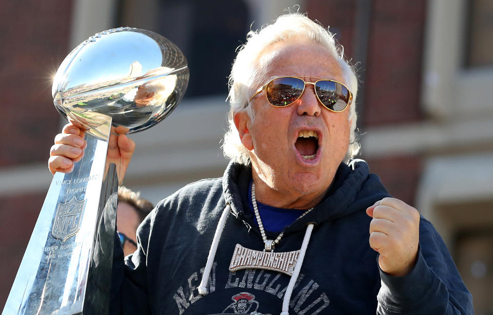 BOSTON, MASSACHUSETTS - FEBRUARY 05: (EDITOR'S NOTE: Alternate crop.) Patriots ownder Robert Kraft celebrates on Cambridge street during the New England Patriots Victory Parade on February 05, 2019 in Boston, Massachusetts. (Photo by Maddie Meyer/Getty Images)