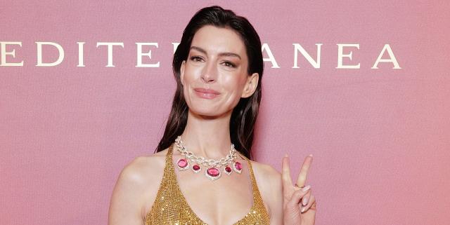 Anne Hathaway Glitters in Versace Dress at Bulgari Jewelry Show