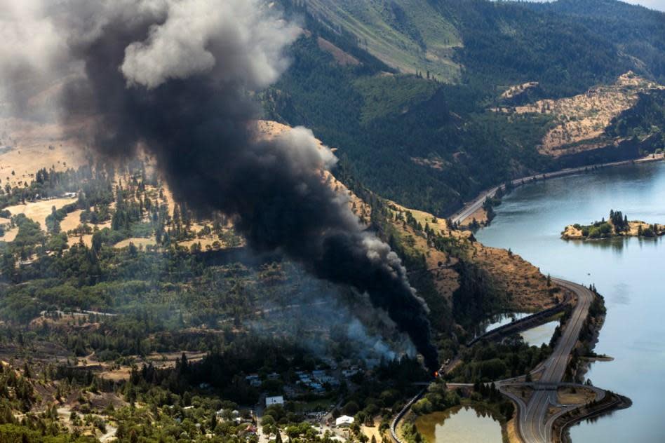 In 2016, a Union Pacific Train carrying crude oil derailed in Mosier along the Columbia River Gorge. Just six emergency responders from Oregon’s Department of Environmental Quality were immediately deployed to aid in the cleanup. The Washington State Department of Ecology was able to send 70 trained first responders. (U.S. Environmental Protection Agency)