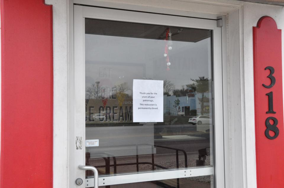 At the Dover Friendly's restaurant, a sign posted on the front door reads, "Thank you for the years of your patronage. This restaurant is permanently closed."