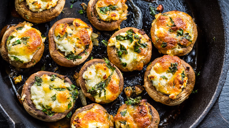 Stuffed cheesy mushrooms