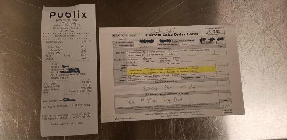 Nick DeClemente posted a picture of the cake order and receipt . Source: Facebook/ Nick DeClemente