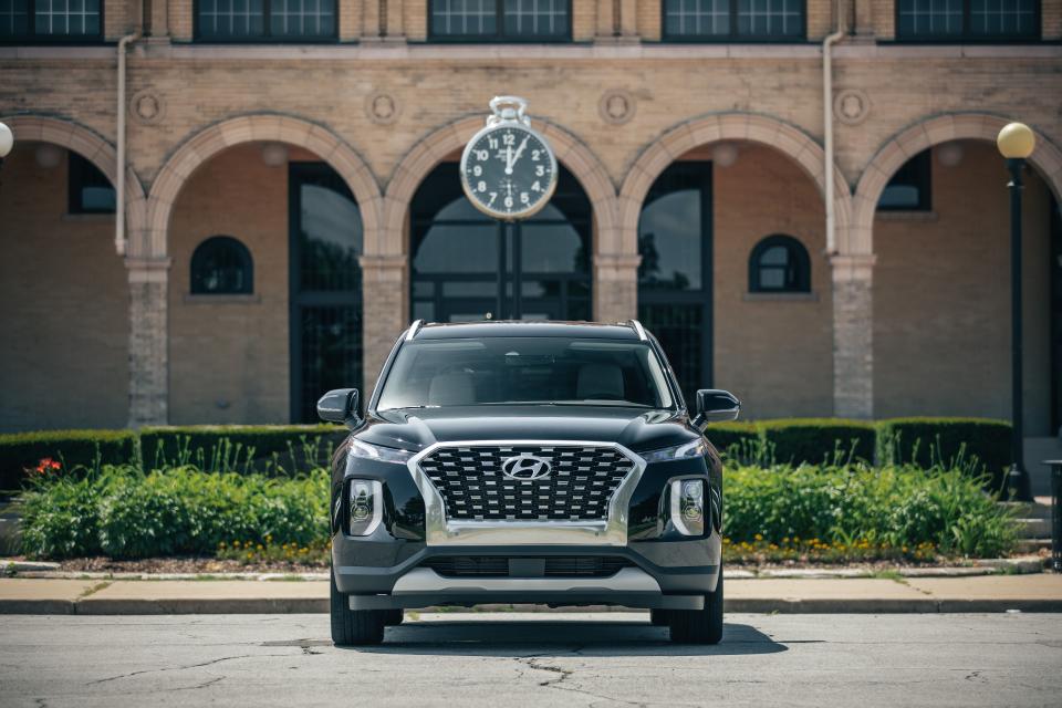 <p>To some, <a href="https://www.caranddriver.com/hyundai/palisade" rel="nofollow noopener" target="_blank" data-ylk="slk:the Hyundai Palisade;elm:context_link;itc:0;sec:content-canvas" class="link ">the Hyundai Palisade</a> may just seem like the latest me-too entry in the ever-expanding SUV marketplace. Look, another three-row crossover! Don't yawn—the conscientiously designed Palisade is a cut above most of the SUVs in its class, and after spending time with several versions of it <a href="https://www.caranddriver.com/reviews/a28166731/2020-hyundai-palisade-drive/" rel="nofollow noopener" target="_blank" data-ylk="slk:we came away impressed;elm:context_link;itc:0;sec:content-canvas" class="link ">we came away impressed</a>. The upscale Hyundai benefits from attention to detail that's uncommon in this people-mover vehicle segment, as well as aspirational design. It's all too good not to talk about, so here are our 10 favorite design elements you won't find on competitors and that help elevate the Palisade from an ordinary to an exceptional SUV. Swipe through to see them all.</p>