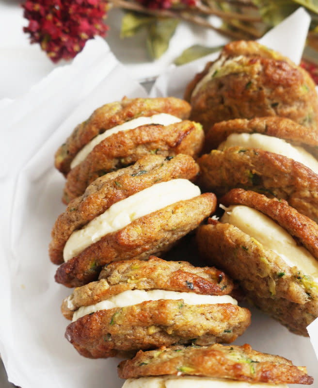 <p>Clean Keto Lifestyle</p><p><strong>Get the recipe:<a href="https://cleanketolifestyle.com/keto-zucchini-bread-whoopie-pies/" rel="nofollow noopener" target="_blank" data-ylk="slk:Keto Whoopie Pies;elm:context_link;itc:0;sec:content-canvas" class="link rapid-noclick-resp"> Keto Whoopie Pies</a></strong></p>