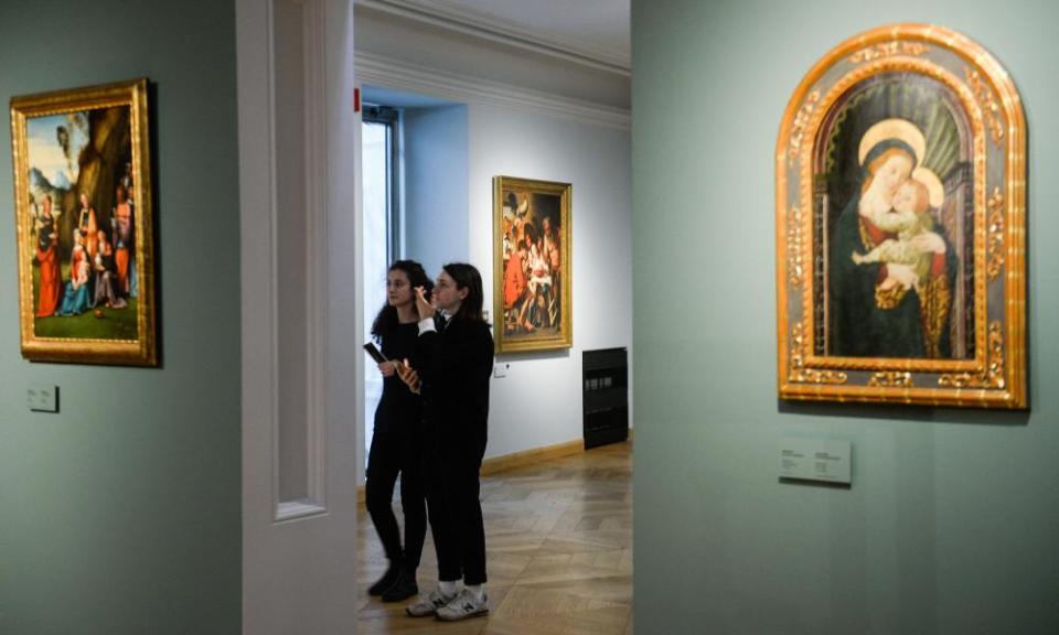 Visitors at Kraków’s Princes Czartoryski museum.