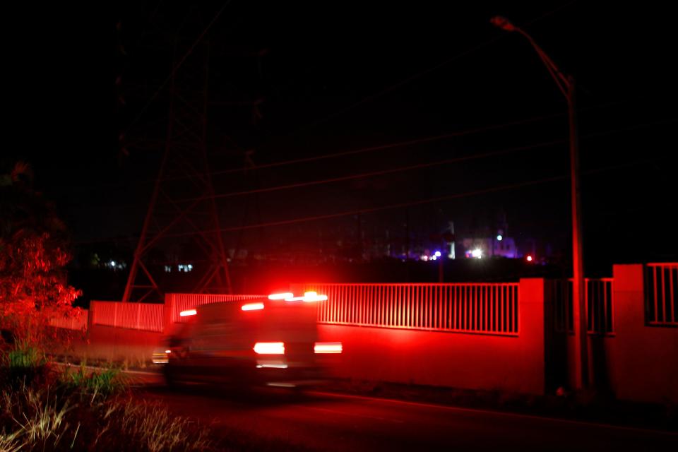 An explosion at a power station plunged parts of northern Puerto Rico into darkness on Sunday evening. (Photo: RICARDO ARDUENGO via Getty Images)