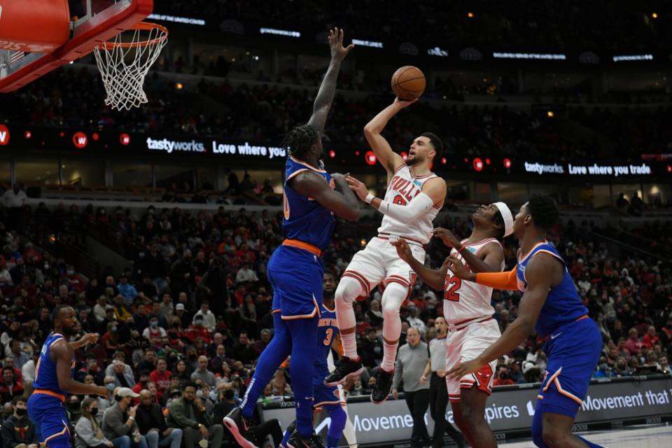 Chicago Bulls’ Zach LaVine (8) goes up for a shot against New York (Paul Beaty/AP) (AP)