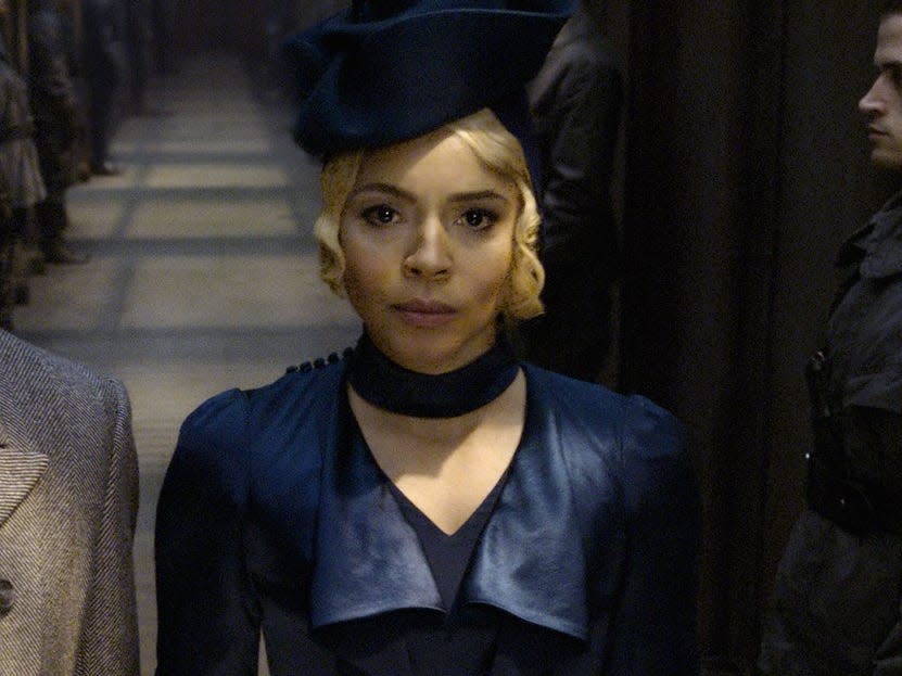 fantastic beasts 2 spielman and seraphina picquery