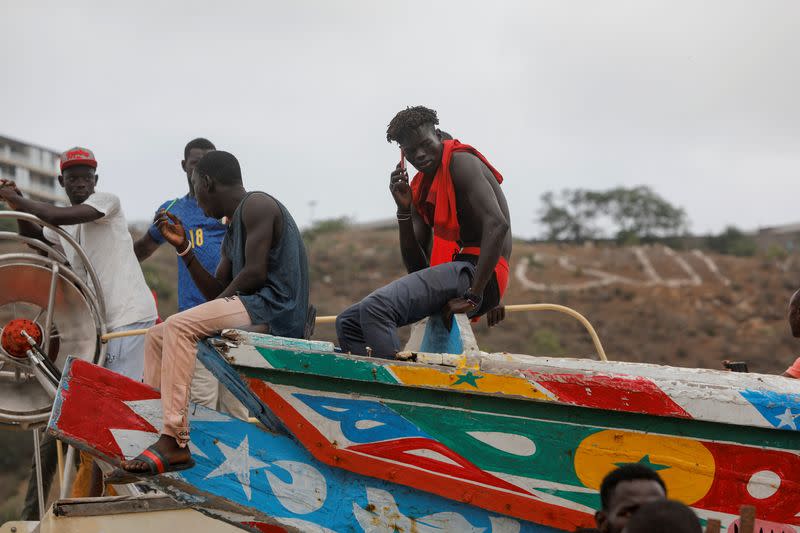 Several migrants drowned offshore Dakar