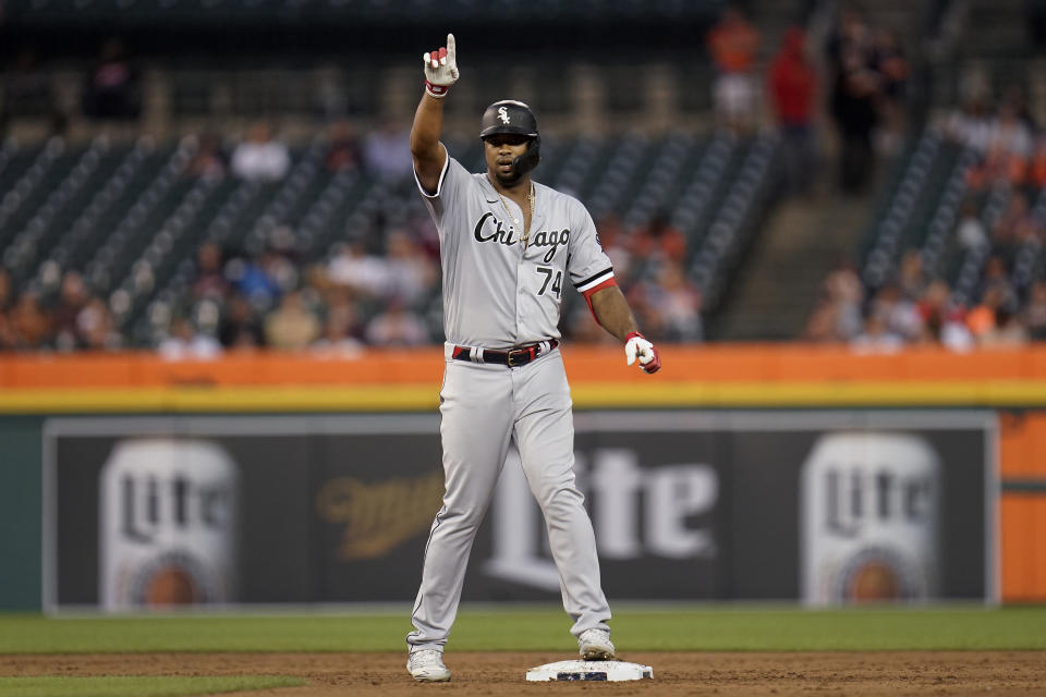 Chicago White Sox's Eloy Jimenez reacts to hitting a one-run double against the Detroit Tigers in the third inning of a baseball game in Detroit, Monday, Sept. 20, 2021. (AP Photo/Paul Sancya)