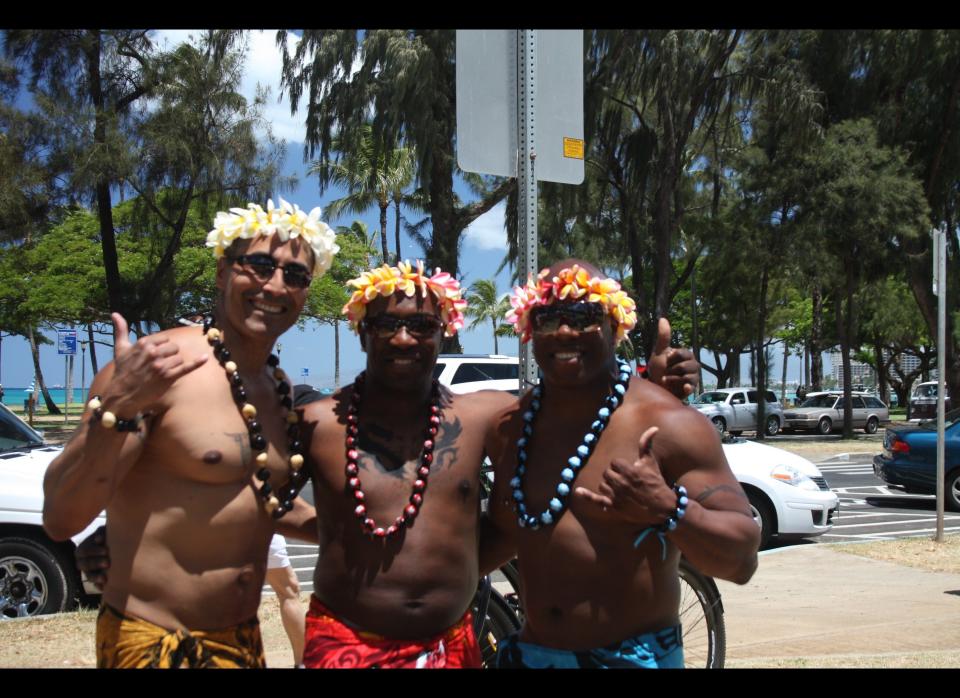 From Bob Brennan: "Also there was a party at Allah Moana Beach Park.  Everybody was gay that day."   