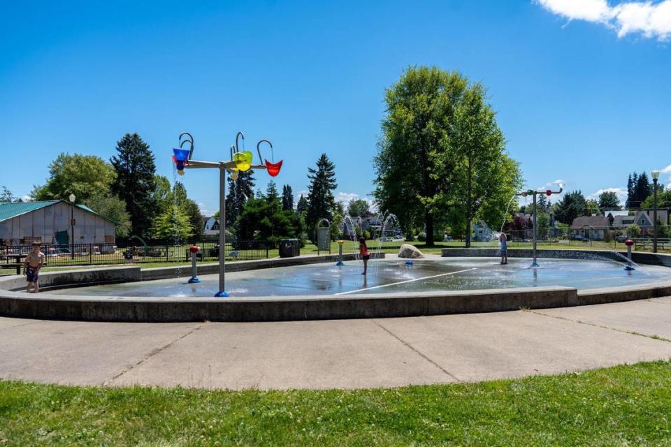 Jefferson Park’s splashground will be open from 10 a.m. to 8 p.m. daily to help those in need to cool off as the temperatures rise but Puget Sound’s water doesn’t and still remains too cold to swim in.