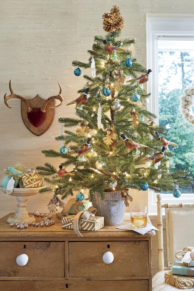 82 Best Christmas Tree Decorating Ideas, Picked By Editors