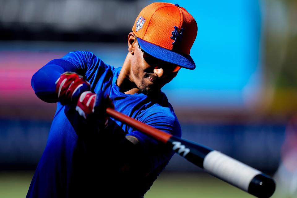 New York Mets shortstop Francisco Lindor (12) warms ups prior to a game against the St. Louis Cardinals at Clover Park on March 19, 2024, in Port St. Lucie, Fla.