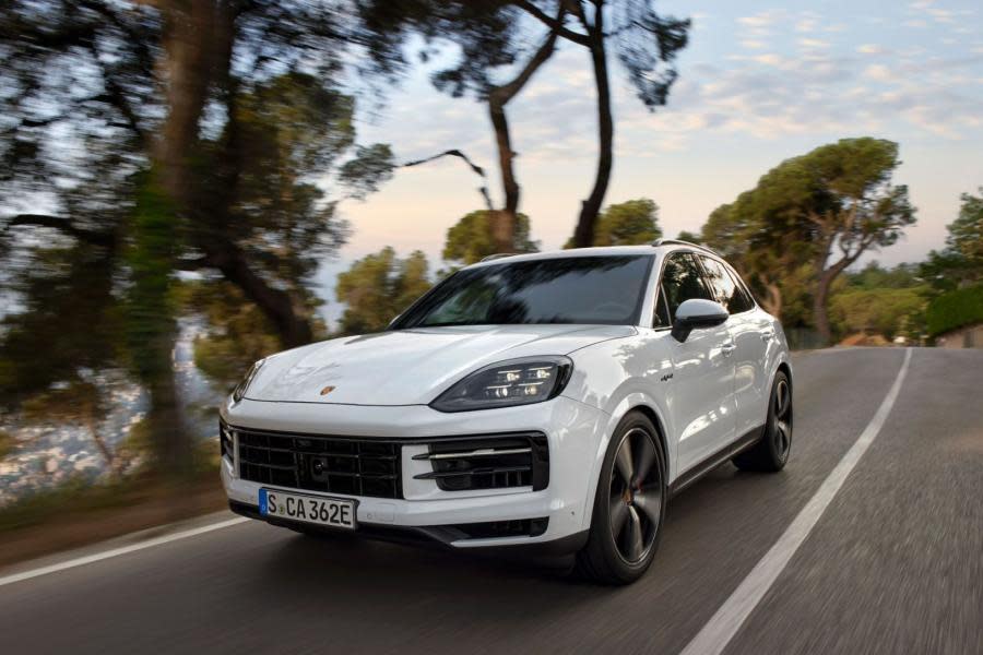 Porsche anuncia la nueva camioneta Cayenne S E-Hybrid, poderosa y eficiente