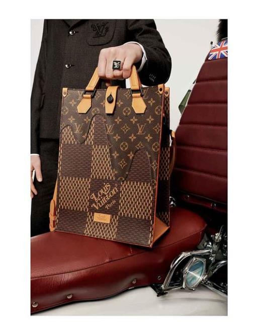 Jaden Smith sports $5500 Louis Vuitton X purse